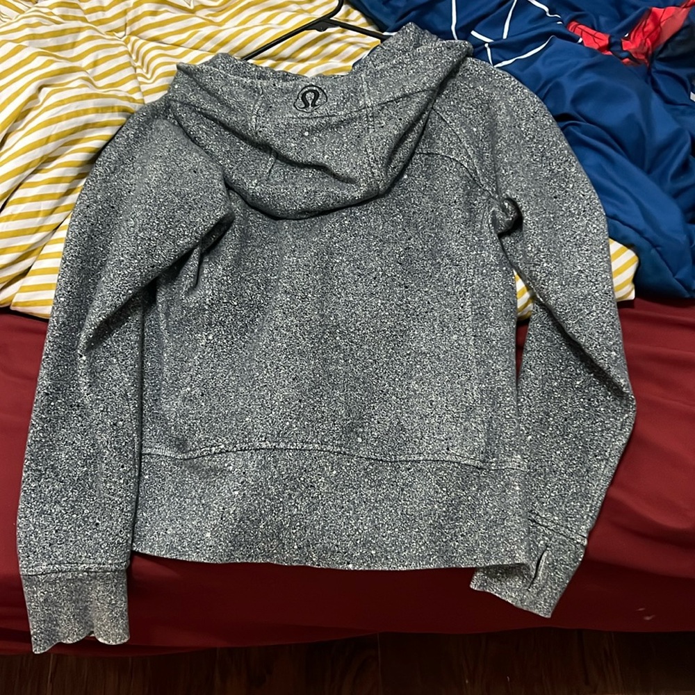 Lululemonn scuba hoodie size 8